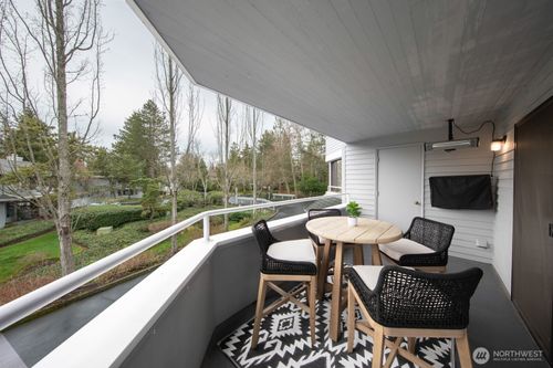 a102-1226 6th Ave S, Edmonds, WA, 98020-4675 | Card Image