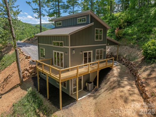 214 Aster Ridge Dr, Waynesville, NC, 28786 | Card Image