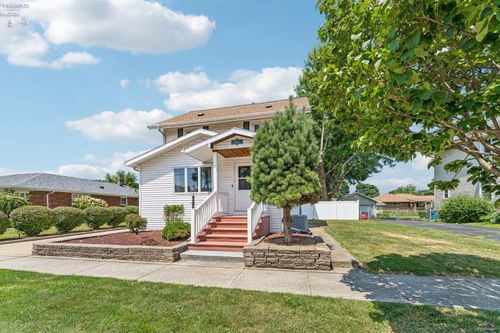 308 Union St, Bellevue, OH, 44811-1039 | Card Image