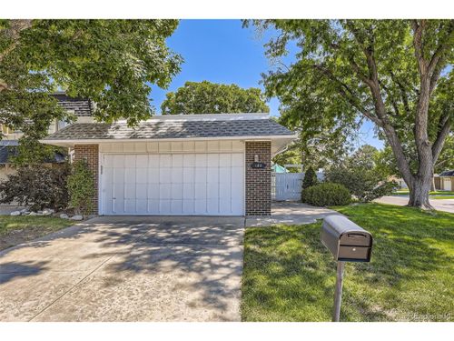180 S Upham Ct, Lakewood, CO, 80226-2052 | Card Image