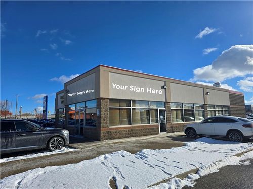 {{alt}} | Card Image