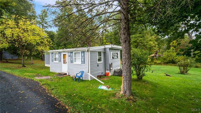898 Browntown Rd, House other with 2 bedrooms, 1 bathrooms and null parking in Nazareth PA | Image 36