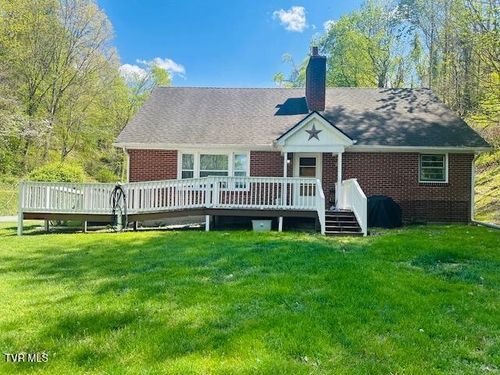 244 Rosenbaum Hollow Ln, Chilhowie, VA, 24319-5920 | Card Image