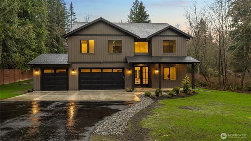 17805 121st St Se, Snohomish, WA, 98290-3628 | Card Image