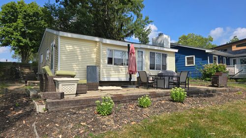 336 Dewey Lake Bch, Brooklyn, MI, 49230-9039 | Card Image