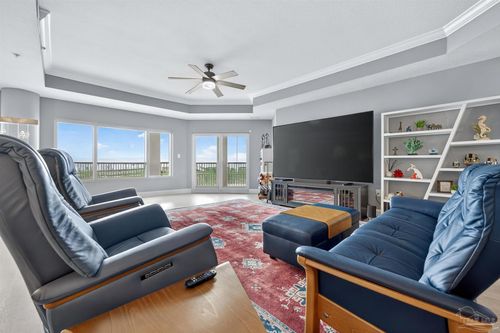 1301-124 Miracle Strip Pkwy Se, Fort Walton Beach, FL, 32548-5889 | Card Image