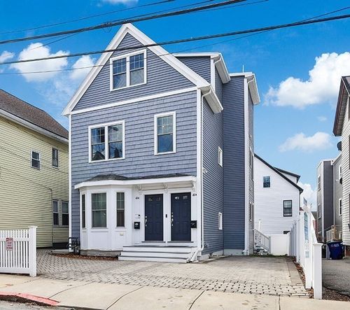 2a-41A Sargent Ave, Somerville, MA, 02145-2913 | Card Image