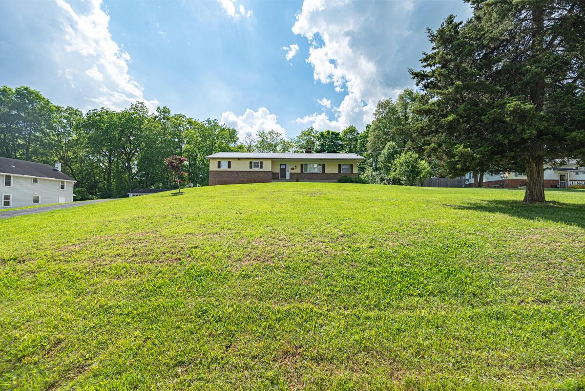 Southwestern Rd, Grove City, OH 43123