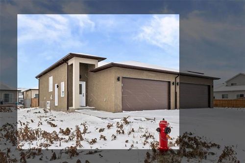 938 Mclean Ave, Selkirk, MB, R1A4P9 | Card Image