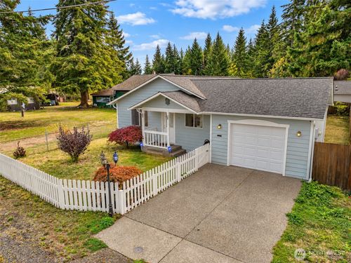 127 E Wilson St, Shelton, WA, 98584-2459 | Card Image