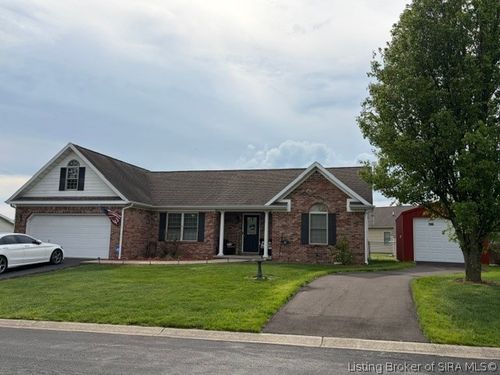 40 Country Manor Blvd, Madison, IN, 47250-8806 | Card Image