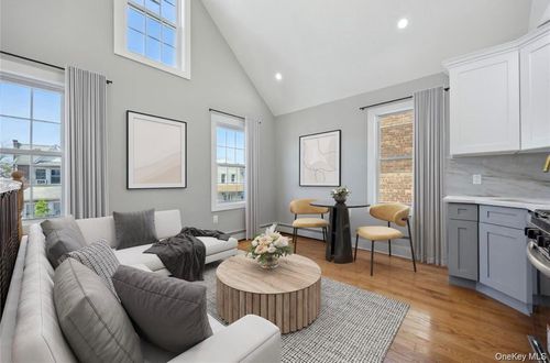 104 129th St, South Richmond Hill, NY, 11419-3015 | Card Image