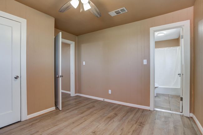 208 Avenue X, House other with 3 bedrooms, 2 bathrooms and null parking in Levelland TX | Image 28