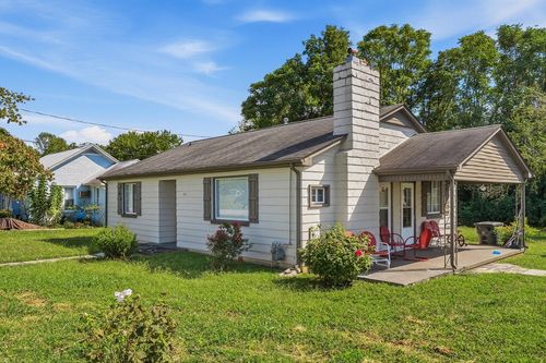 121 Walker St., Sparta, TN, 38583 | Card Image