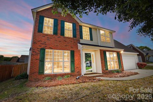 3947 Longwood Dr Sw, Concord, NC, 28027-9203 | Card Image