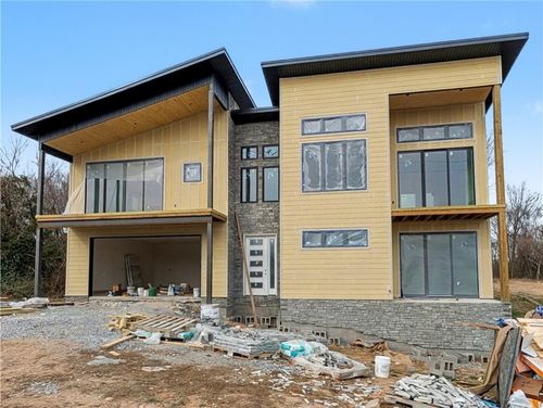 6 Francis Dr, Bella Vista, AR, 72715-6058 | Card Image