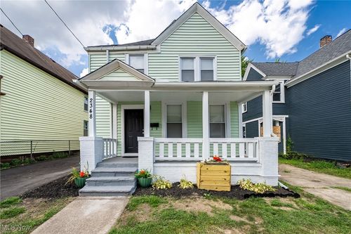 2348 E 86th St, Cleveland, OH, 44106-3431 | Card Image