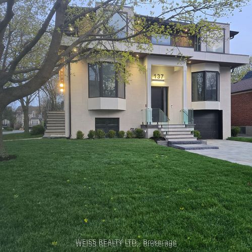 137 Bannockburn Ave, North York, ON, M5M2N4 | Card Image