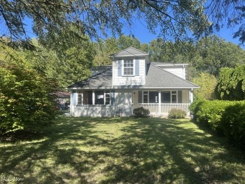 8629 Huntley Dr Se, Warren, OH, 44484-2527 | Card Image