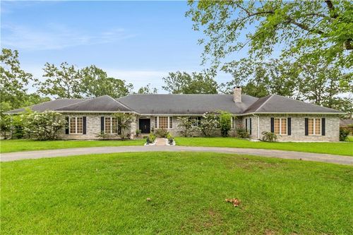 219 Shoreline Rd, Natchitoches, LA, 71457-7847 | Card Image