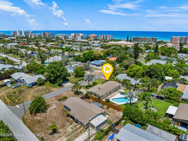251 Avenida De La Vis, House other with 3 bedrooms, 1 bathrooms and null parking in Indialantic FL | Image 52