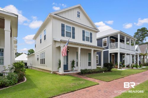 2617 Bienville Ave, Gulf Shores, AL, 36542-4802 | Card Image