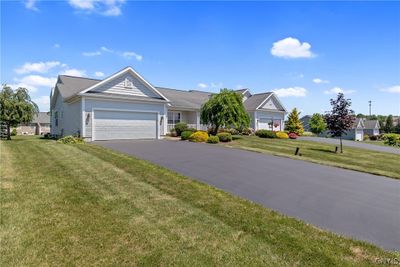 3772 Pegasus Circle, House other with 2 bedrooms, 2 bathrooms and null parking in Camillus NY | Image 1