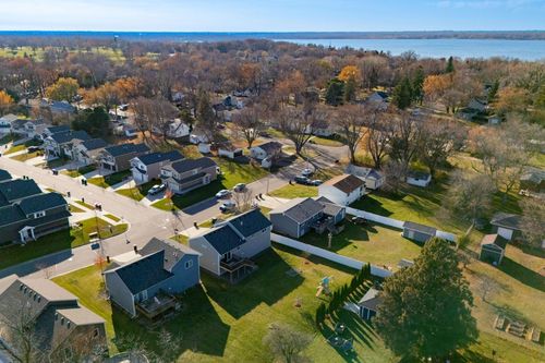 705 4th St S, Buffalo, MN, 55313-2113 | Card Image