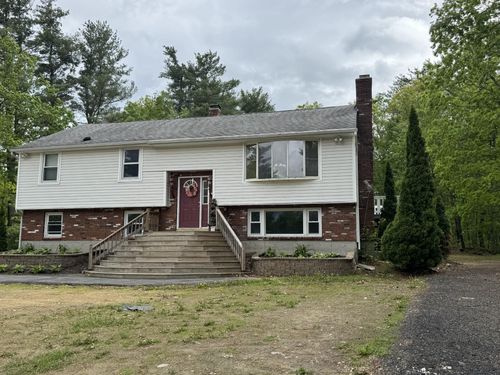 9 Quarry Rd, Hampstead, NH, 03841-2061 | Card Image