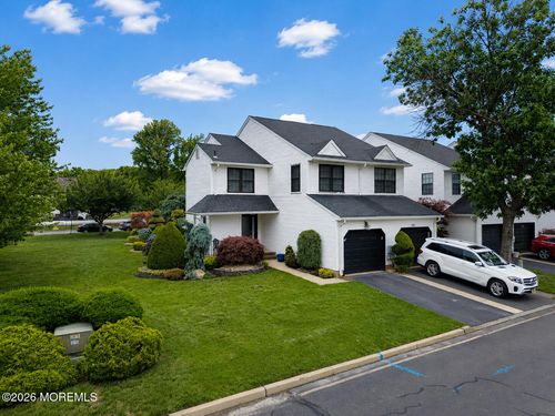 151 Chestnut Way, Manalapan, NJ, 07726-3843 | Card Image