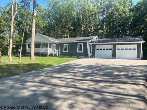 49 Holleran Hts, Kingwood, WV, 26537-1656 | Card Image
