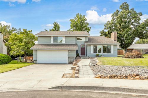 131 Canyon Ct, Richland, WA, 99352-9409 | Card Image