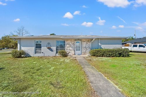 6634 Pinehurst Dr, Spring Hill, FL, 34606-4144 | Card Image