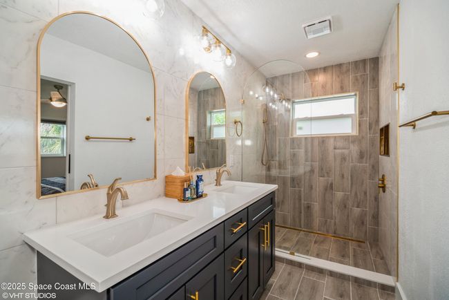 201 Ne 3 Rd St, House other with 3 bedrooms, 2 bathrooms and null parking in Satellite Beach FL | Image 18