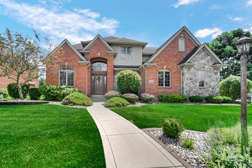 1129 Wellington Ter, Schererville, IN, 46375-1466 | Card Image