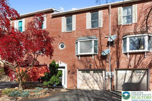 1885 Redwood Dr, Whitehall, PA, 18052-4152 | Card Image