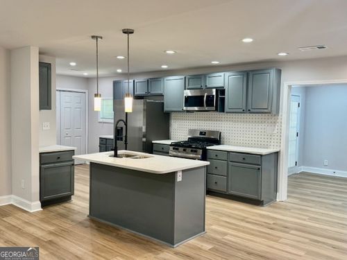 3892 Springleaf Pt, STONE MOUNTAIN, GA, 30083-7007 | Card Image
