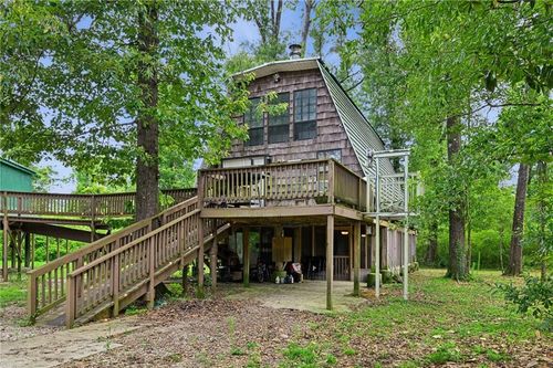 16090 & 16088 E Paradise Park Road, Independence, LA, 70443 | Card Image