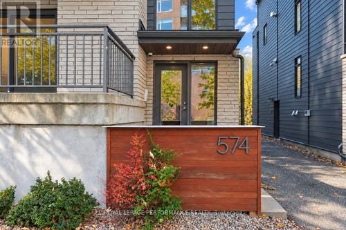 574 Byron Ave, Ottawa, ON, K2A0E4 | Card Image