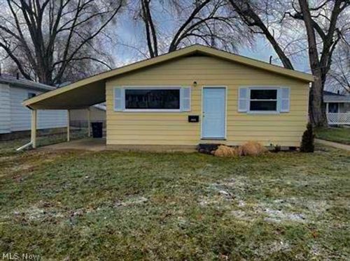 1623 Eastwood Ave, Akron, OH, 44305-1901 | Card Image
