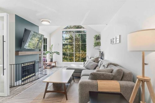 416-2678 Dixon St, Port Coquitlam, BC, V3C6L7 | Card Image