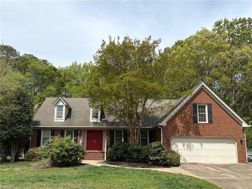 828 Forest Lakes Circle, Chesapeake, VA, 23322 | Card Image