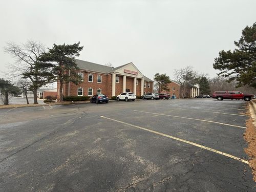 1650 E Main St, St. Charles, IL, 60174-2373 | Card Image