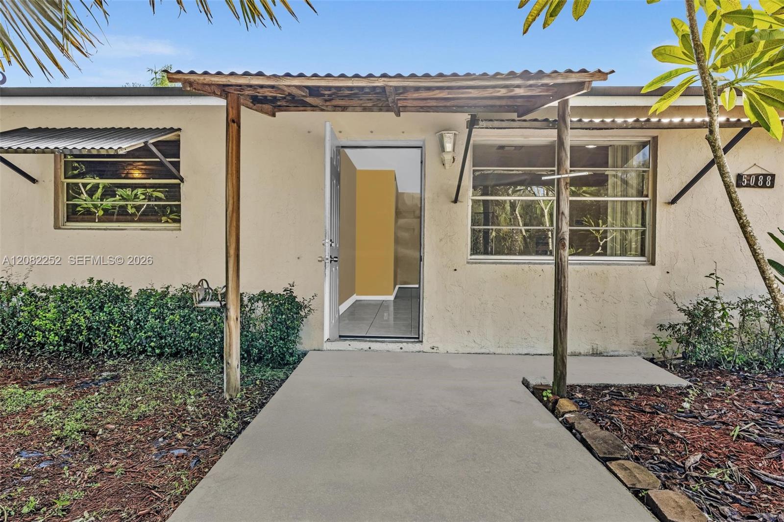 Residential in Lake Worth 4