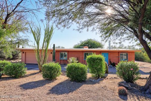 3841 N Four Winds Drive, Tucson, AZ, 85750 | Card Image
