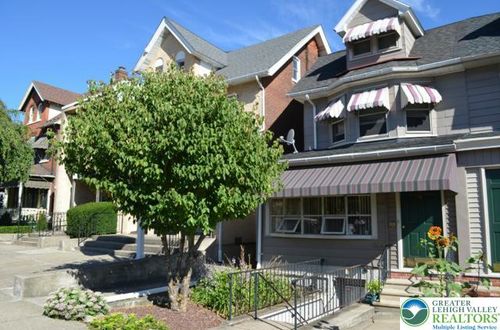 2-1324 W Broad St, BETHLEHEM, PA, 18018-4941 | Card Image