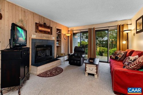 2031 Stone Rdg, Wintergrn Rst, VA, 22967-8239 | Card Image
