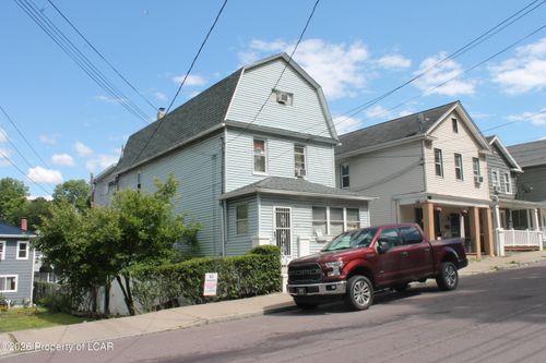 296 Hazle St, Wilkes Barre, PA, 18702-4830 | Card Image