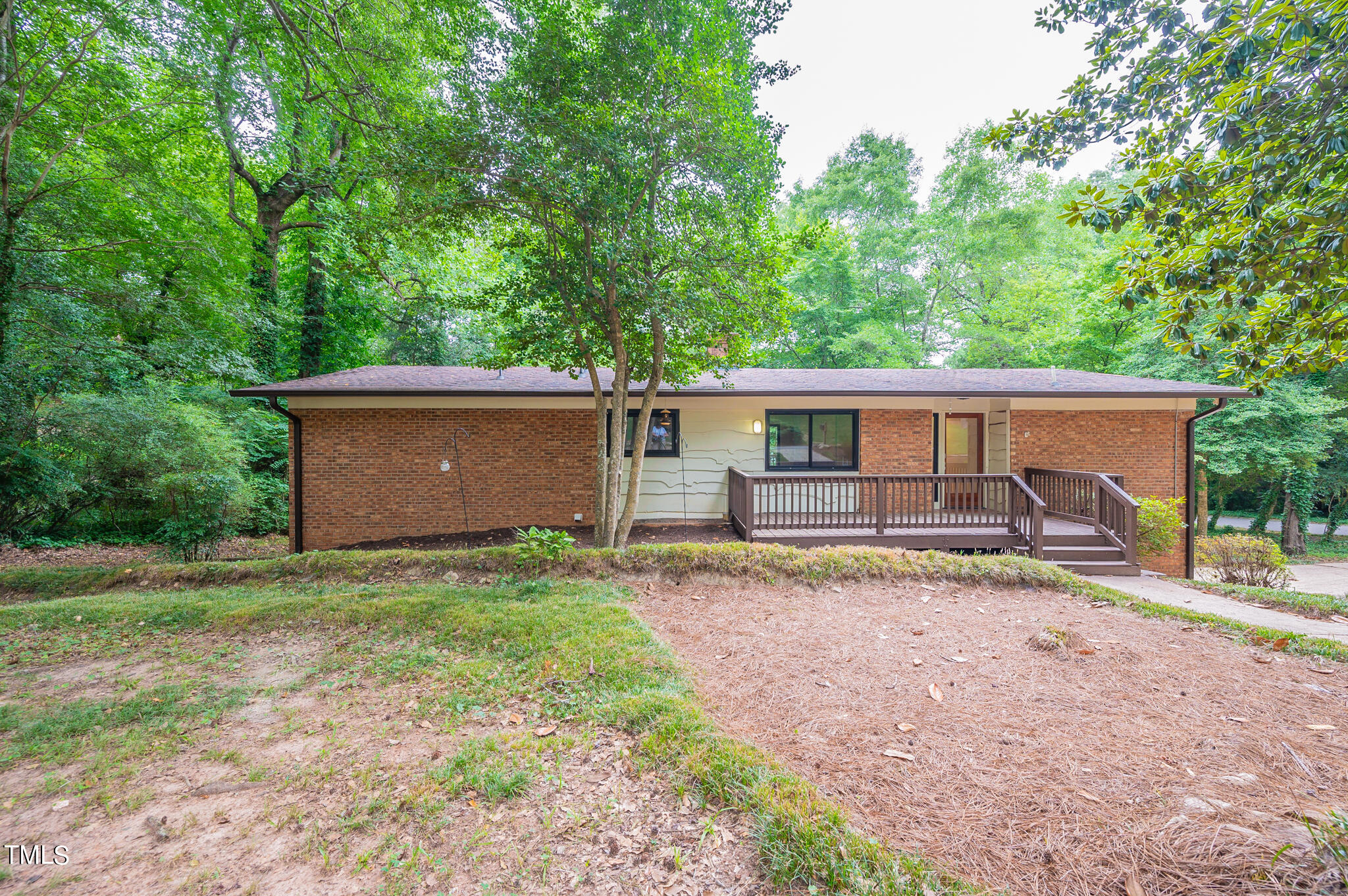 Woodridge Dr, Raleigh, NC 27612