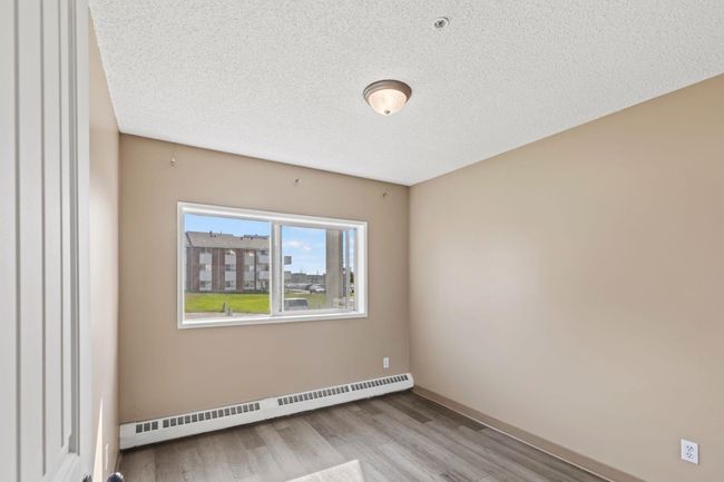104 - 9700 92 Avenue, Condo with 2 bedrooms, 1 bathrooms and 1 parking in Grande Prairie AB | Image 8